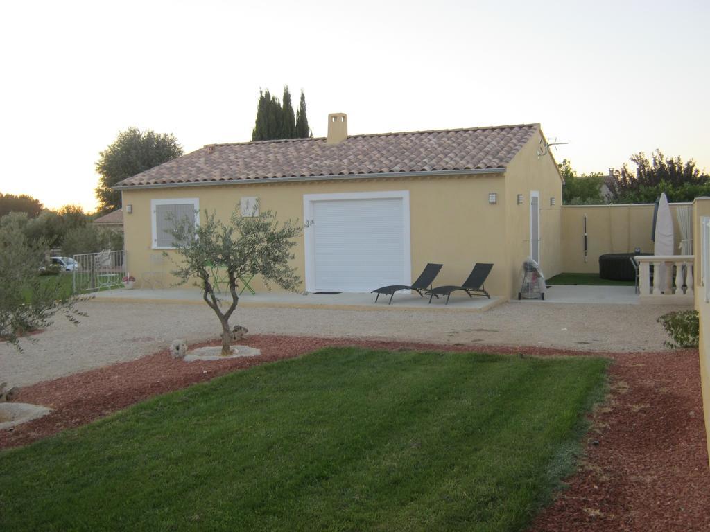 Le Jardin Des Tourterelles Villa Robion en Luberon Екстериор снимка